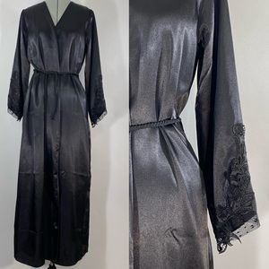 NWOT Black Long Robe Lace Trim Small Medium Satin Sexy Coverup Witchy Goth Boho